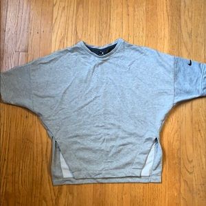 Nike Short Sleeve Sweatshirt with Mesh Back XS